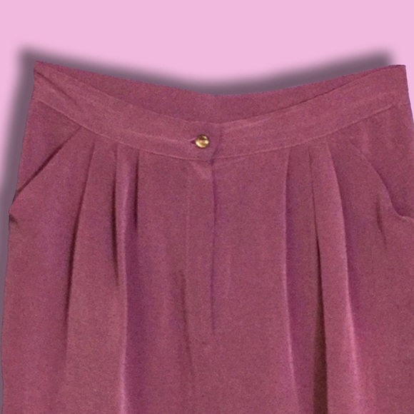 Cloze by Chenault of California 2pc Set - Picture 2 of 5